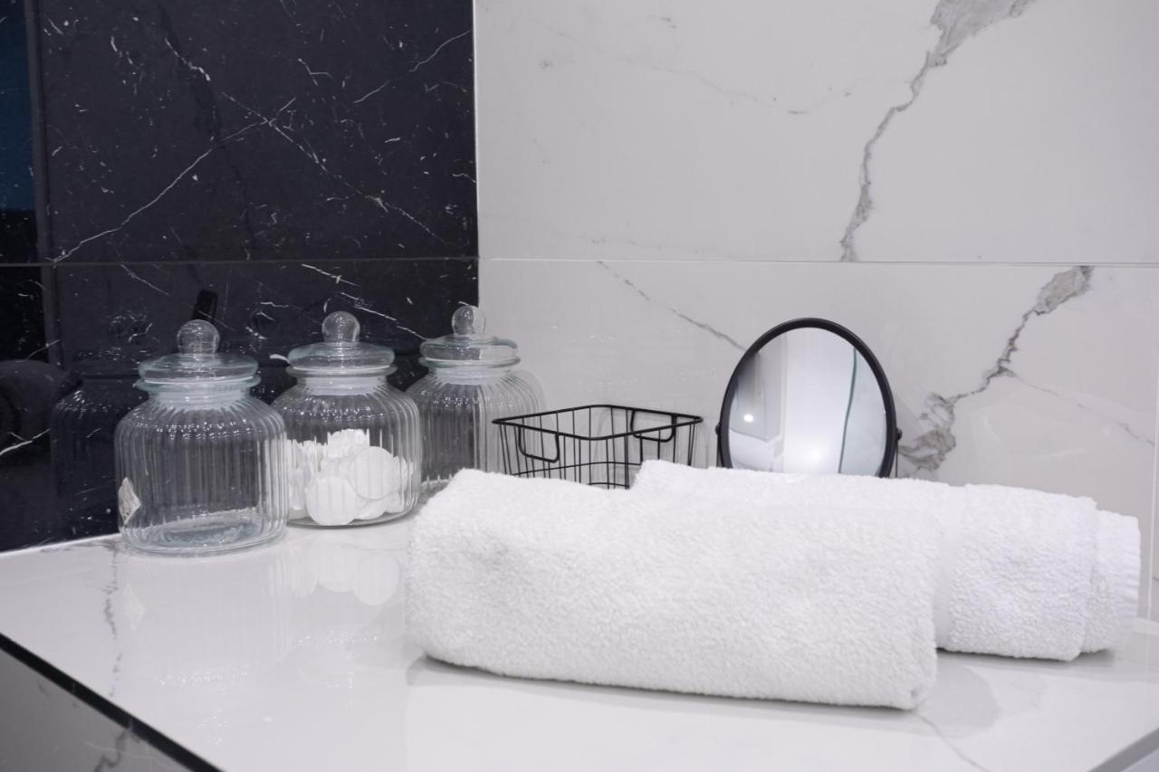 " Modern Maubourg " Elegance Et Prestige A Кан Екстериор снимка